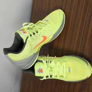 Nike Ja 2 "Twelve Time" Men's Sz 10.5 Lemon Twist/Total Orange  FD7328 701